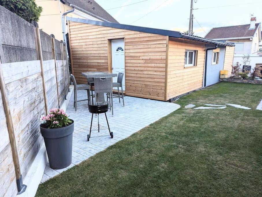 Chalet Maisonnette Au Calme, Proche Cdg, Parc Expo, Arena *
